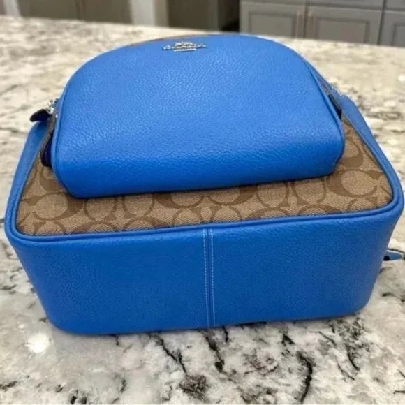 COACH Court Backpack CJ593 In Khaki/Racer Blue Signature Canvas Authentic NWT - Picture 3 of 8